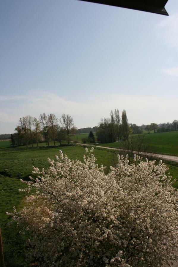 Domaine Des Hetres Villa Longraye Exterior photo